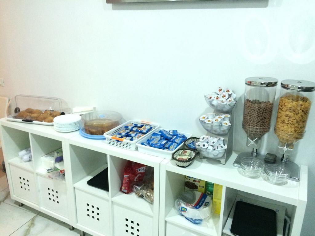 Tiburtina Hotel Holiday 로마 외부 사진