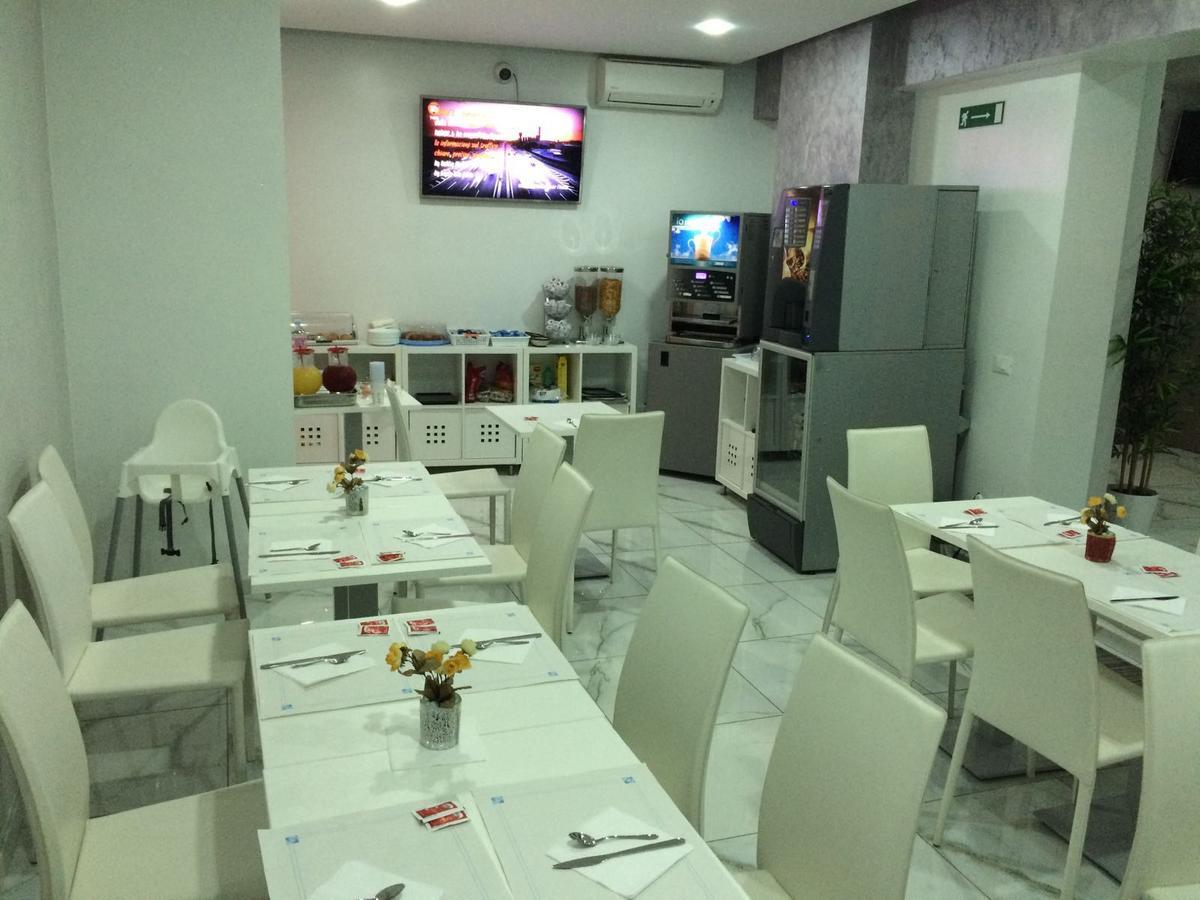 Tiburtina Hotel Holiday 로마 외부 사진